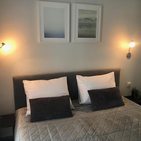 Cosy 1 Bedroom Apartment In The Heart Of Old Town With Parking คอนัส ภายนอก รูปภาพ