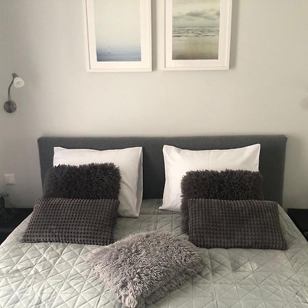 Cosy 1 Bedroom Apartment In The Heart Of Old Town With Parking คอนัส ภายนอก รูปภาพ