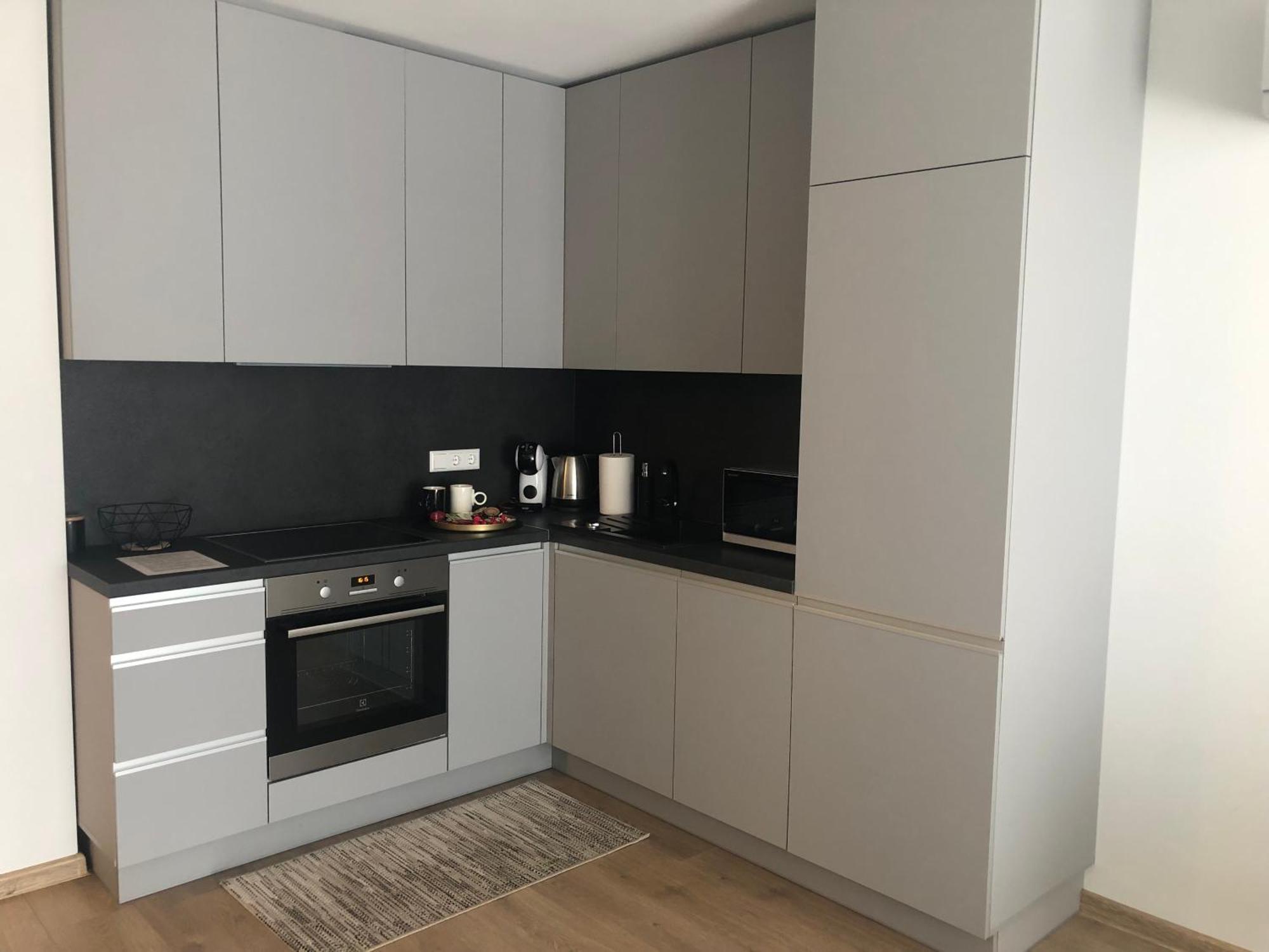 Cosy 1 Bedroom Apartment In The Heart Of Old Town With Parking คอนัส ภายนอก รูปภาพ