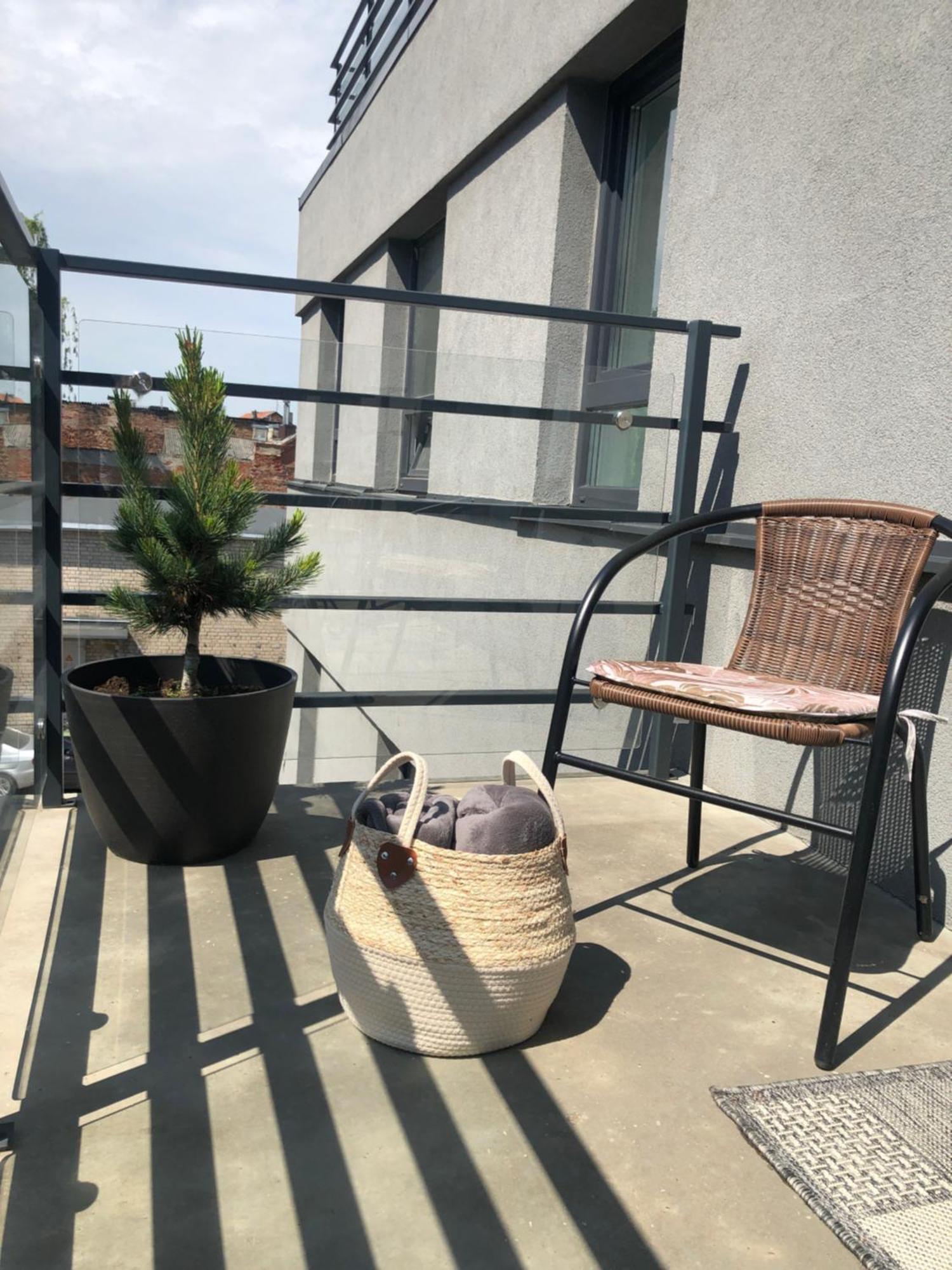 Cosy 1 Bedroom Apartment In The Heart Of Old Town With Parking คอนัส ภายนอก รูปภาพ