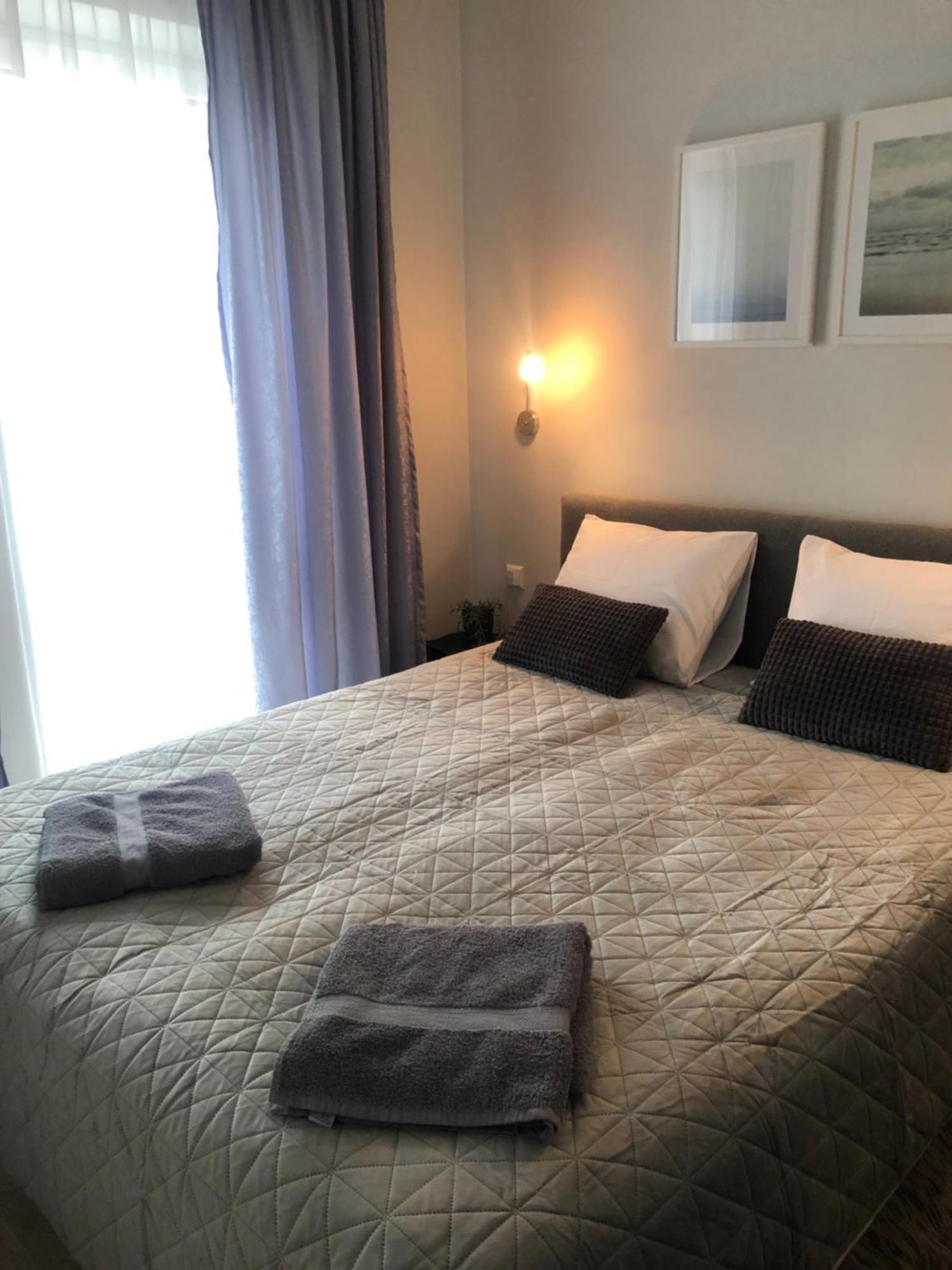 Cosy 1 Bedroom Apartment In The Heart Of Old Town With Parking คอนัส ภายนอก รูปภาพ